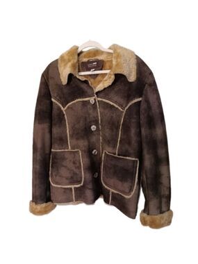 NuAge jacket faux leather sz L